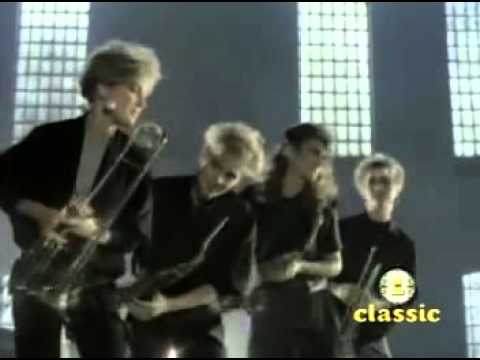 Jimmy Somerville & The Communards   Don't Leave Me This Way Original