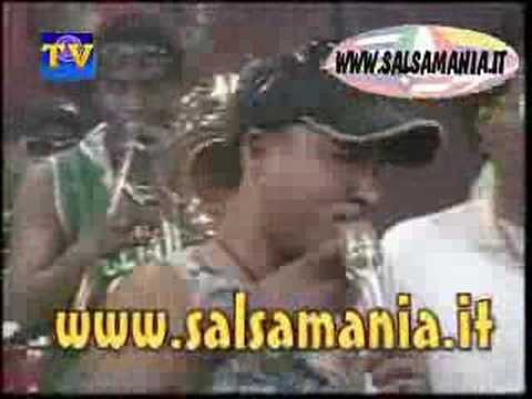 Manolito Y Su Trabuco - Loco Por Tus Besos.