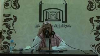 صورة قاعدة كل لبسة اختص بها الرجال فلا يجوز للنساء لبسها والعكس بالعكس