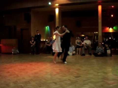  Martine Dennewald  and  Martín Bel  are  dancing  to  the  tango  "  Amurado  "