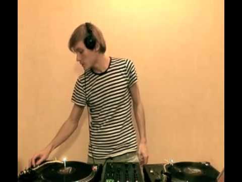 Highsessions.net : Zarin @ RTS.FM - 10.04.2011