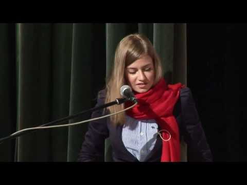 BONUS: Emma Smetana - Aïcha (18. 11. 2013, Palác Akropolis) - 7 pádů HD