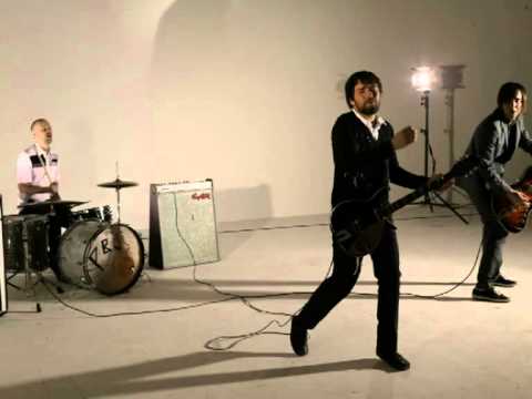 Peter Bjorn and John - It Beats Me Every Time