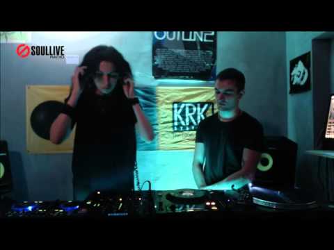 Ground Floor Radioshow Level 9 - Paul Begge b2b Integra (soullivefm.com)