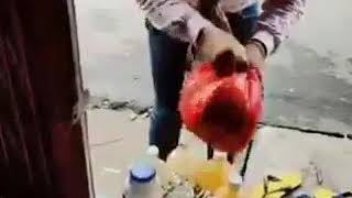 Download lagu Viral Tukang jamu cantik mp3