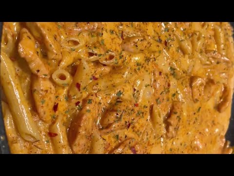 Creamy Tomato Pasta | Pink Sauce Chicken Pasta Recipe