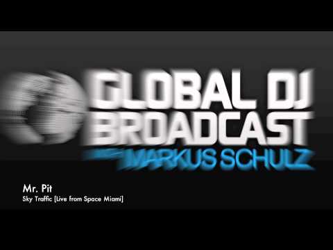 Mr. Pit - Sky Traffic (Live From Space Miami)