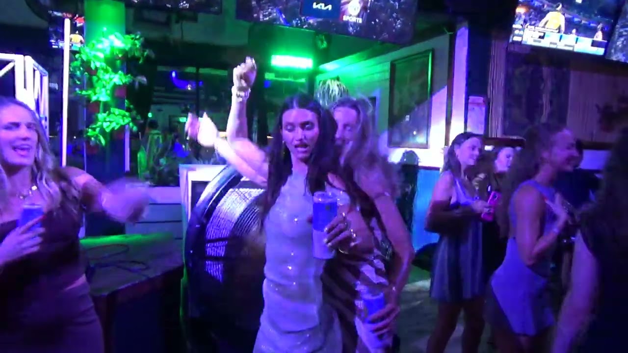 Bachelorette Party | Palm Springs, FL | Modern Day Home Video®