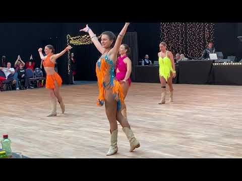 Cha Cha - Line Dance Adult Open Advanced Female - GOLD World Championships 2022 - Telfs, Austria