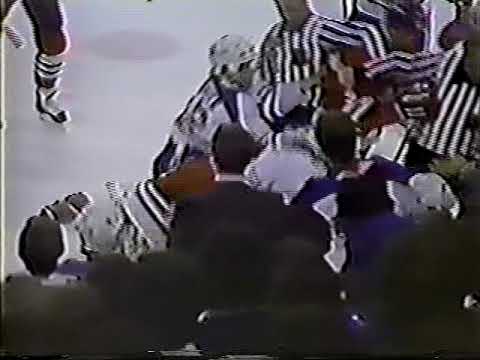 Behn Wilson Vs Kevin McClelland 11.02.84