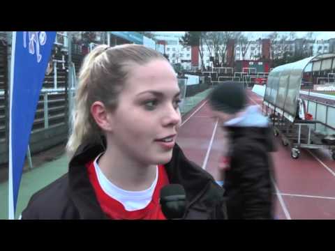 Nina Ehegötz nach 1.FC Köln - VfL Wolfsburg auf  13.12.2015