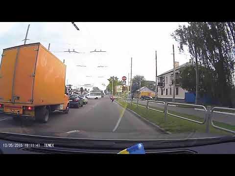 Чернигов пятница 13.05.16. ДТП на перекрестке ул. 77 Гв. Дивизии, 1го Мая, район Вены.