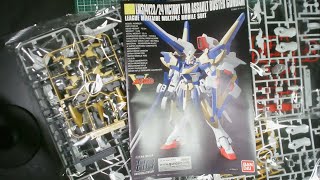 ＨＧアサルトバスターを少し作ります