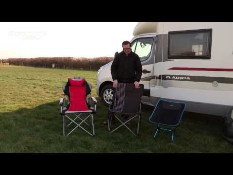 MHC S04E42 EDITORIAL - Folding Chairs