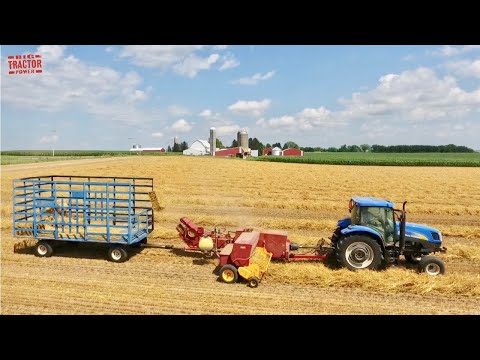 KICK BALING STRAW | New Holland BC5070