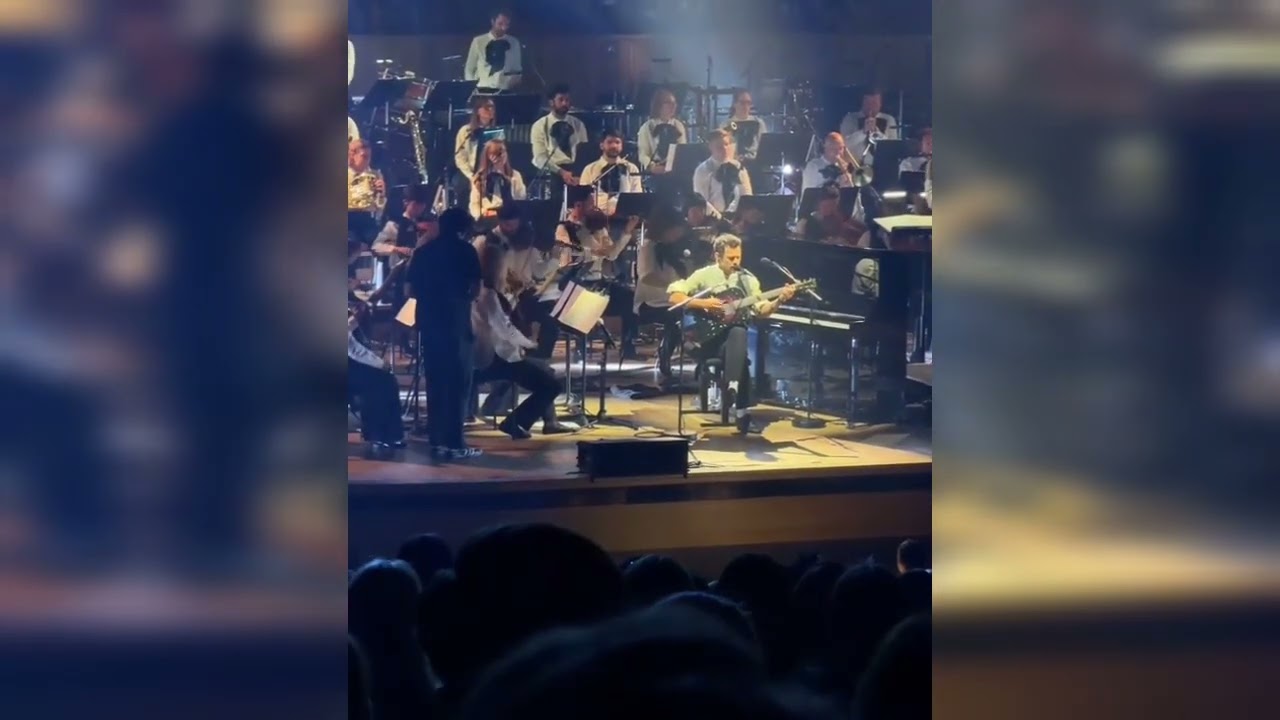 HARRY STYLES X JULES BUCKLEY ORCHESTRA 'BRIDGE OVER TROUBLED WATER' PERFORMANCE - YouTube
