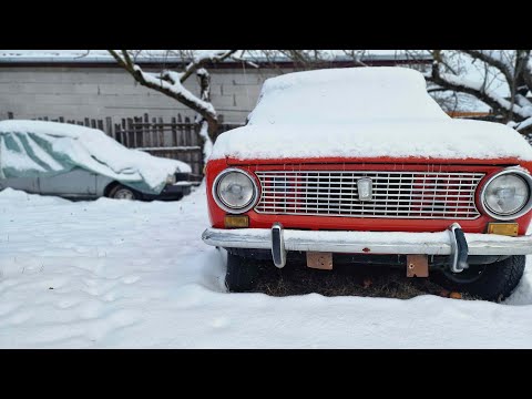 Lada Vs Dacia Cold Start