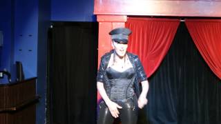 Kelly Lauren Does Baby Makin&#39; Hips