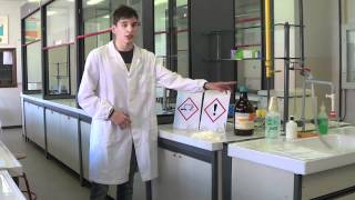preview picture of video 'Sicurezza in laboratorio: Acido Cloridrico'