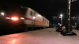 preview picture of video 'Razing Upgrade: WAP-7 'The Boss' Tamil Nadu Express at 110 kmph Through India's Fastest Section !!!'