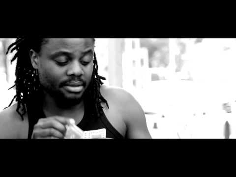 BeHiNd ThE  sEcENZ .-BrIxMaN