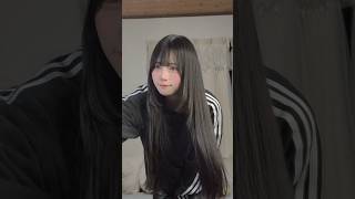 実は髪の毛7cm切ったんだけどロング過ぎて多分気付かない笑I actually cut off 7cm of my hair but it was so long that you probably