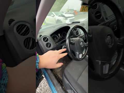 Автомобиль Volkswagen Tiguan S 2017 | GrandCar Автомобиль Volkswagen Tiguan S 2017 | GrandCar