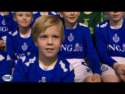 De JO11-2 van SO Soest op bezoek bij Fox Sports