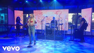 Julia Michaels - Issues (Live On The Today Show)