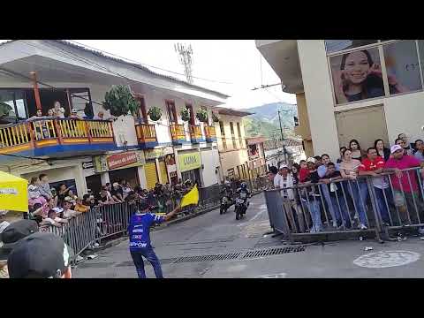 Final categoría 115 inicio carreras callejeras Aranzazu Caldas una carrera muy accidentada. 