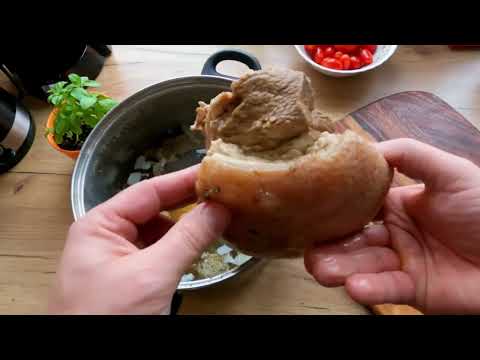 Przygotuj domowy gotowany boczek, który zachwyci każdego! 🌟