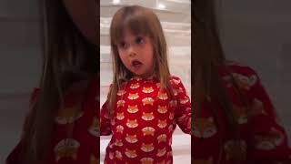 Não podia deixar de postar esse vídeo das mini blogueiras 🤣🤣