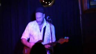 Eric Bachmann :  The  Counterfeiter