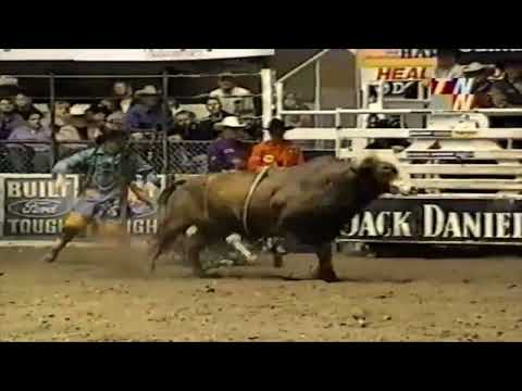 Freckles bucks Jaron Nunnemaker - 01 PBR Ft. Worth
