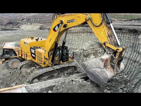Caterpillar 6015B Excavator Loading Caterpillar 773&775 Dumpers - Sotiriadis/Labrianidis Mining