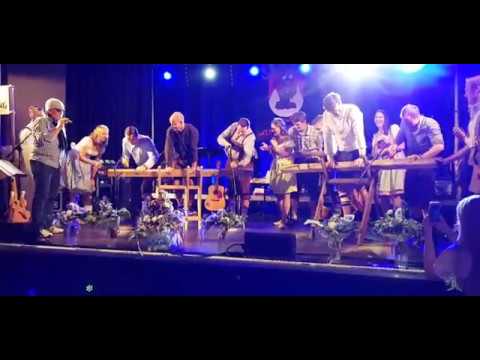 Baum-Sägen im "Sossenheim-Bayerischen-Dreikampf"