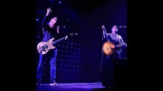 Alice In Chains feat. Dallas Green - Nutshell (London, Ontario - April 23, 2019)