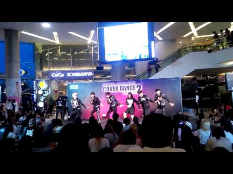 Phoenix cover EXO - 130615 @Esplanade Ratchada