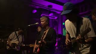 Download lagu Efek Rumah Kaca - Laki-Laki Pemalu (Live at Camden Cikini, Jakarta 5/10/2023) mp3