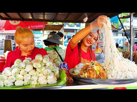 Most Famous Noodle Ladies! Yellow Pancake, Spring Roll, Rice Noodle - Cambodia Best Street Food