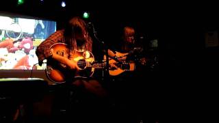 Juliana Hatfield Evan Dando "Choose Drugs" 11/2/10 Live