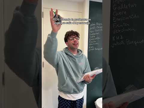 POV: Cuando la profesora de inglés se salía del personaje #clase #profesora #ingles #alumnos #chicos
