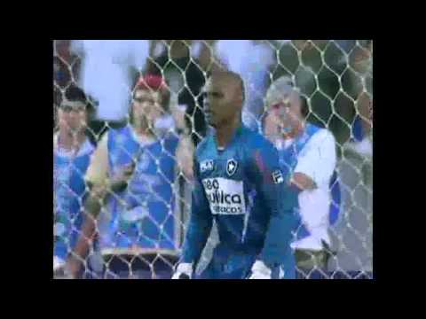 Jefferson defende pênalti de Adriano