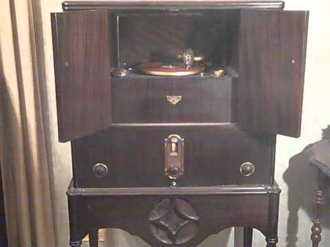 TENNESSEE TOOTERS RED NICHOLS MIFF MOLE - HOT-HOT-HOTTENTOT - ROARING 20'S VICTROLA RADIOLA