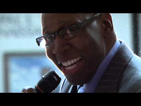 Wayman Tisdale Receives the Legacy Award