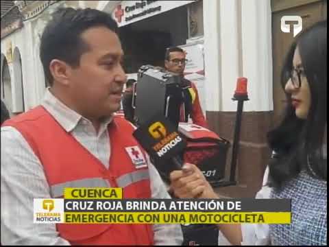 Cruz Roja brinda atención de emergencia con una motocicleta
