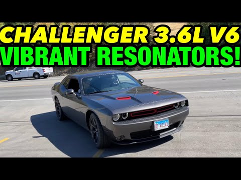 2022 Dodge Challenger 3.6L V6 w/ VIBRANT RESONATORS!