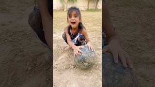 Download lagu Dua ka watermelon 🍉 bara kaisy hogaya 😱#youtubeshorts #shorts #funny #comedy #viralvideo #short mp3