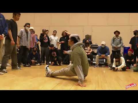 Jin/Funkyman Vs Barbershop - Top 16  - Breakeasy 8-Harvard Breakers x The Flavor Continues-BNC