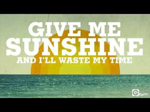 Santa Maradona F.C. ft. Lucy Spraggan – Official Sing-Along to Brighten Your Day!